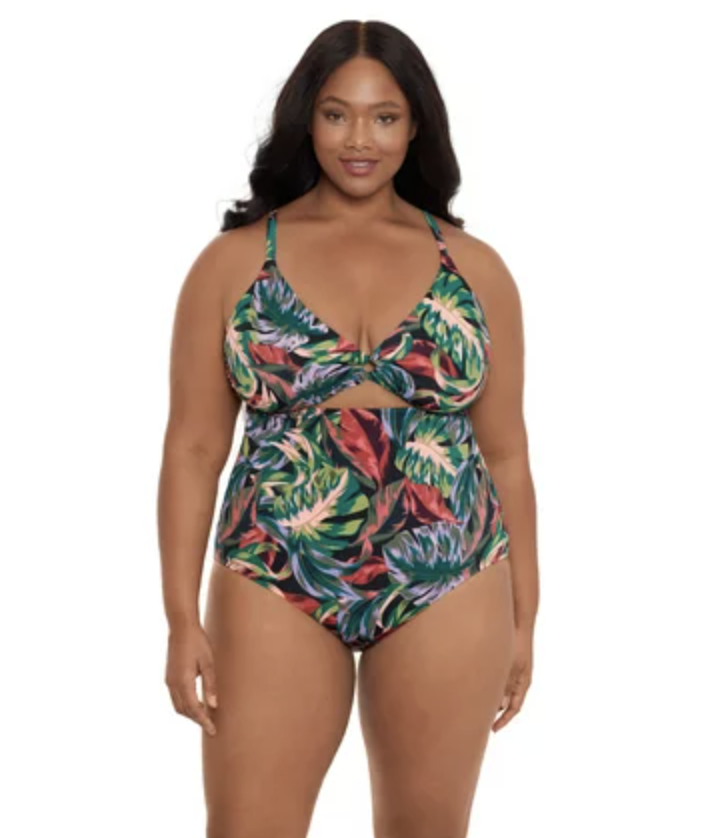 Places to Shop for Plus Size Swimwear Ready Stare
