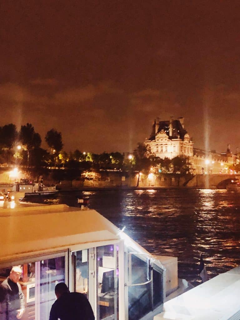 River Seine Dinner Cruise - Paris Travel