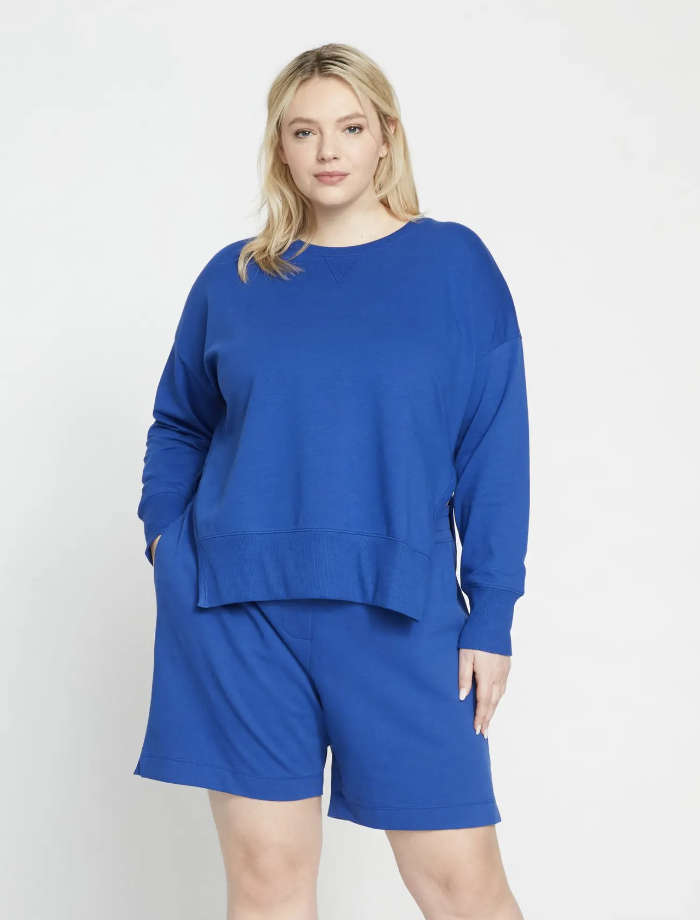 Plus Size Travel Clothes - Ready To Stare